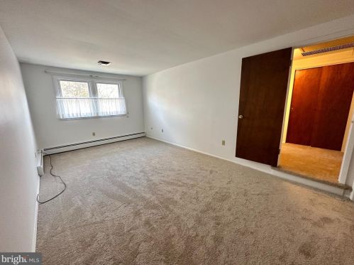 502 6th St, Lansdale PA  19446-2742 exterior