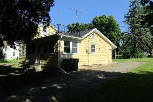 232 Hennie St, Ripon WI  54971-1107 exterior