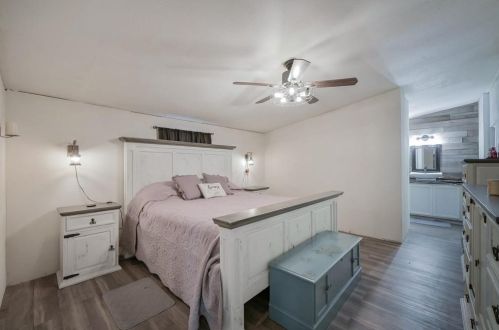 16501 Williams Rd, Conroe TX 77303-3496 exterior