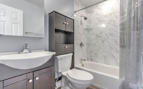 107 Malts Ave, West Islip NY  11795-2507 exterior