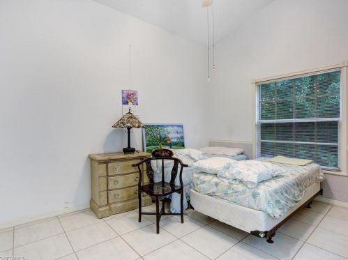 7040 Sable Rdg Ln, Naples FL 34109-3869 exterior