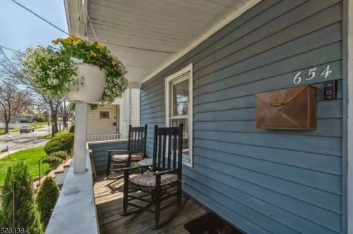 654 Broad St, Westfield, NJ 07090-4109