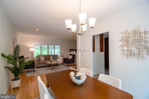 159 Windsor Ave, Southampton PA  18966-3333 exterior