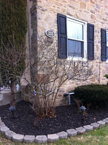 2315 Bryn Mawr Ave, Ardmore PA  19003-2906 exterior
