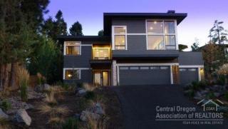 3457 Bryce Canyon Ln, Bend, OR 97701-6723