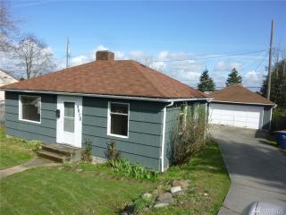 9832 35th Ave, Seattle, WA 98115-2557