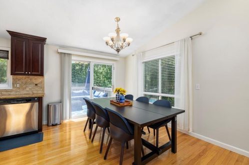 86 Hilltop Dr, Providence RI  02919-3013 exterior