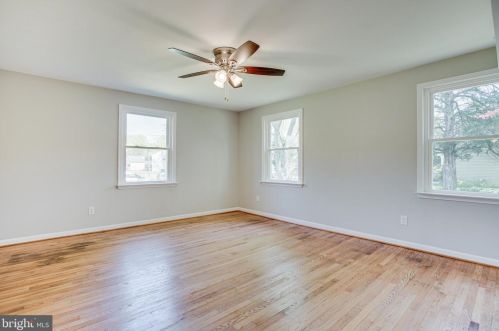 10600 Woodland Dr, Fredericksburg VA  22407-7759 exterior