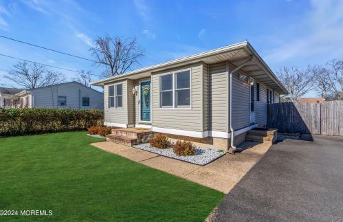 363 Kelly Ave, Bricktown NJ  08724-2230 exterior