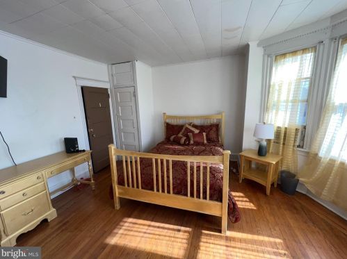 5843 Larchwood Ave, Philadelphia PA  19143-1210 exterior