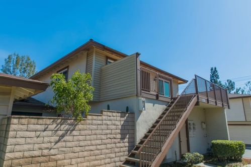 1136 Philadelphia St, Ontario, CA 91761-4809
