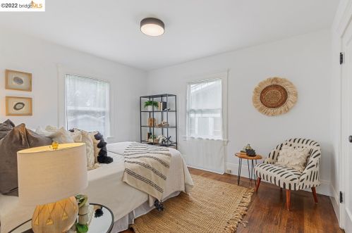 2714 60 Ave, Oakland CA 94605-1501 exterior