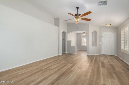 15441 Hearn Rd, Sun City AZ  85379-7070 exterior