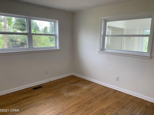 2940 Dogwood St, Marianna FL  32446-3215 exterior