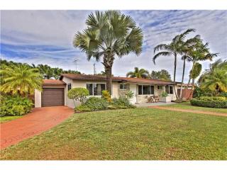 9351 45th Ter, Miami, FL 33165-5809