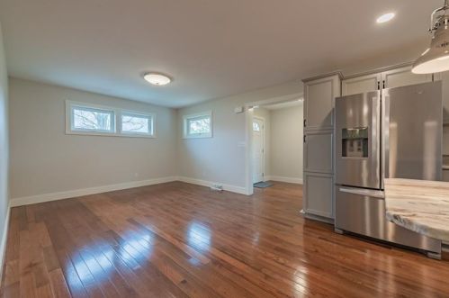 1561 Theatre St, Latrobe, PA 15650-2835
