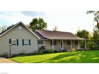 3098 Brogle Rd, Barb, OH 44203-5225