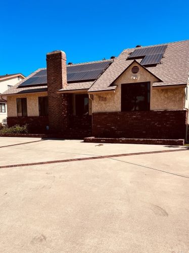 726 I St, Ontario, CA 91762-2202
