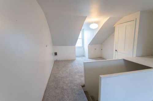 3815 Howley St, Pittsburgh PA  15201-1213 exterior