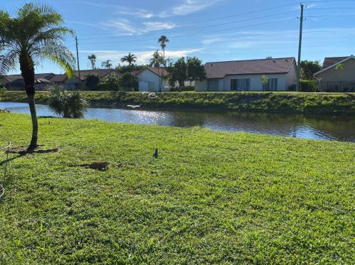 5478 Mirror Lakes Blvd, Boynton Beach, FL 33472-1222