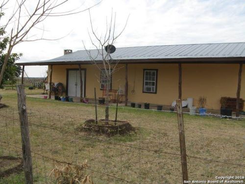 2885 Fm 1796, D Hanis, TX 78850-5124
