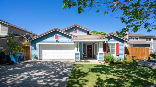 2137 Fairfax Pl, Santa Rosa, CA 95404-8033