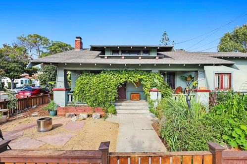 3705 6th St, Long Beach, CA 90814-1606