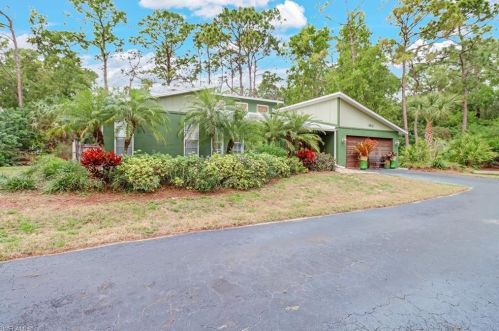 1911 Santa Barbara Blvd, Naples, FL 34116-5445