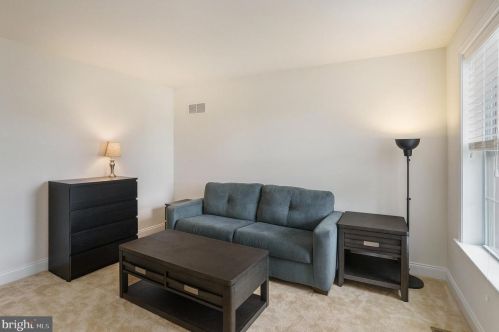 234 Hopewell Dr, Collegeville PA  19426-2852 exterior