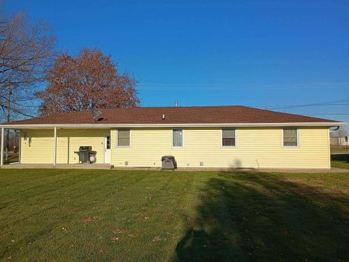 3254 Main St, Green Bay, WI 54311-9627