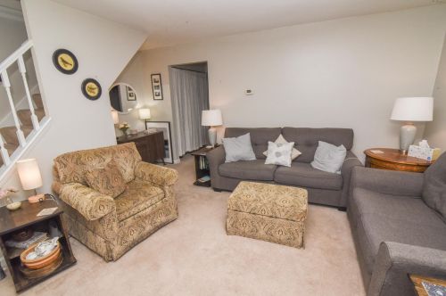 6953 Curtis Way, Florence, KY 41042-1313