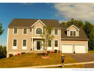 15 Saddle Hill Rd, Manchester, CT 06040-6951