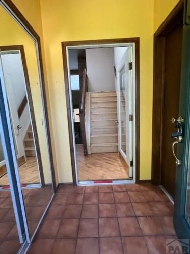 93 Ironweed Dr, Pueblo, CO 81001-1053