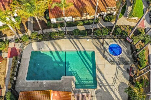 11816 Bernardo Ter, San Diego CA  92128-1920 exterior