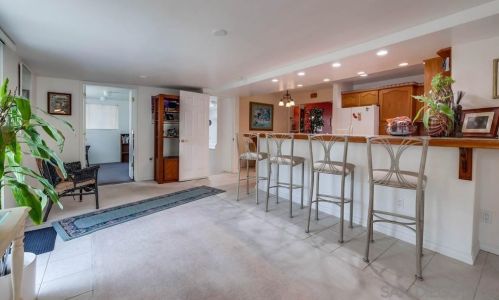 124 Southern Rd, El Cajon CA  92020-2741 exterior