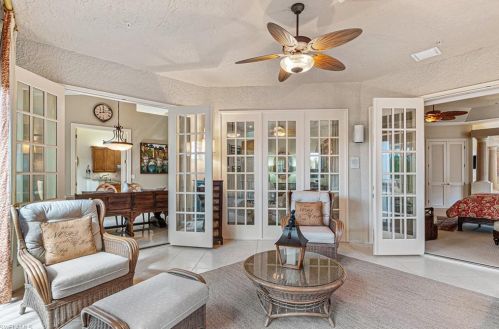 191 Colonade Cir, Naples FL  34103-8722 exterior