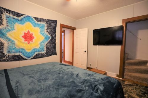 30 Eastern Ave, Covington KY 41018-1922 exterior