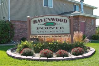 2770 Kadlec Dr, Beloit WI  53511-6606 exterior