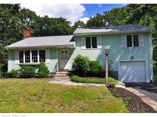 23 Springbrook Ln, Simsbury, CT 06070-2630