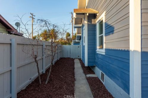 401 Pacific Coast Hwy, Long Beach CA  90806-6218 exterior