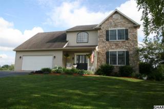 39 Oak Knoll Cir, Lebanon, PA 17042-9484