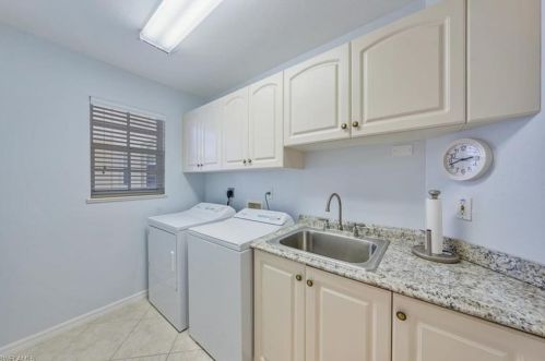 2165 Hawksridge Dr, Naples FL  34105-8530 exterior