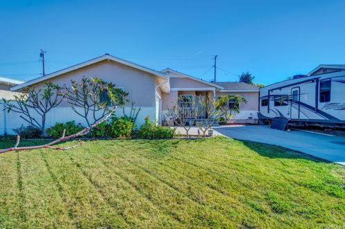 310 Colfax St, La Habra, CA 90631-4837