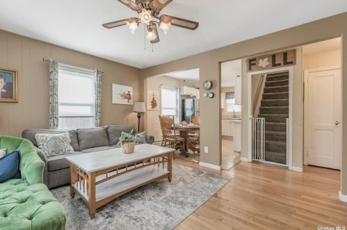 144 Grove Ave, Canaan Lake, NY 11772-4159