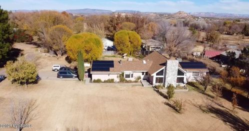 1331 Boban Ln, Cottonwood, AZ 86326-5409