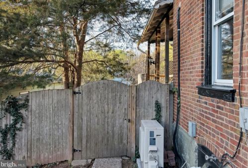 717 Beech St, Pottstown PA  19464-5719 exterior