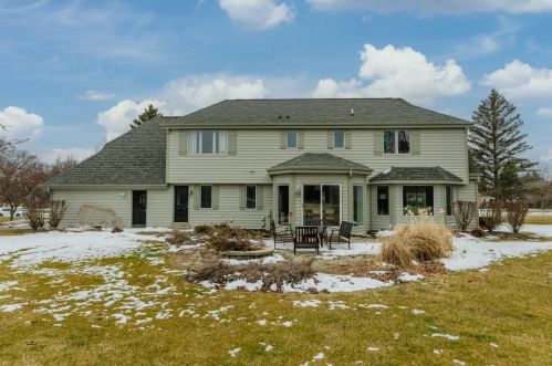 11616 Lafayette Pl, Thiensville WI  53092-1561 exterior