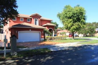 9046 162nd Pl, Miami, FL 33196-4931