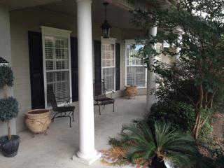 9 Asterbrook Ct, Harvey, LA 70058-7470