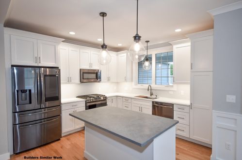 46 Lovell Rd, Stratham NH  03885-2218 exterior